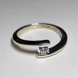 Contrarie in oro con Zircone