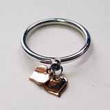 anello in argento con cuore rosa